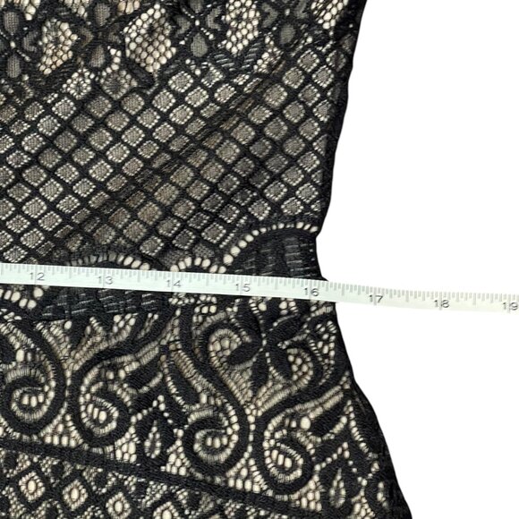 Rewind Junior's XXL Black Lace Overlay Dress Short Sleeve Flare Scallop Holiday - Picture 8 of 9